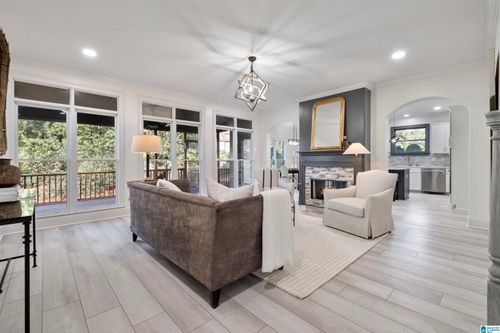 1455 Haddon Cv, HOOVER, AL, 35226-6304 | Card Image