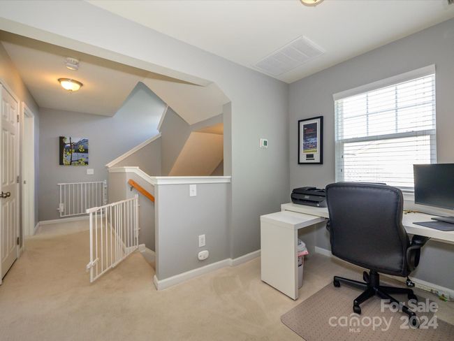 2022 Sugarbush Dr, House other with 3 bedrooms, 3 bathrooms and null parking in Charlotte NC | Image 25