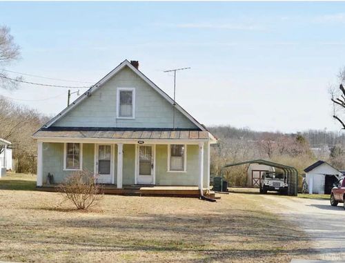 1432 Church St, Appomattox, VA, 24522-5242 | Card Image