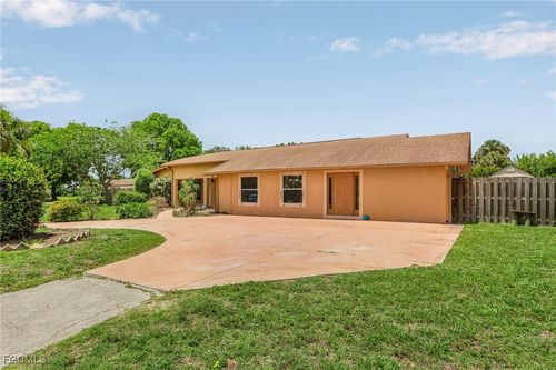 5730 Winkler Rd, FORT MYERS, FL, 33919-2648 | Card Image