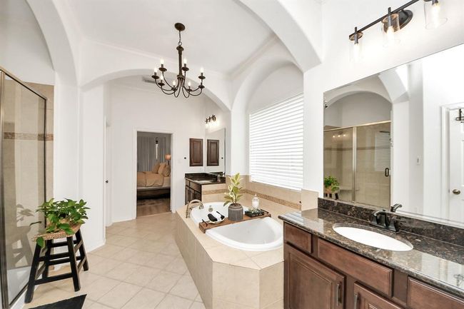 19910 Standing Cypress Dr, House other with 5 bedrooms, 5 bathrooms and 3 parking in Spring TX | Image 29
