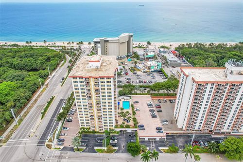 apt-2h-3000 E Sunrise Blvd, Fort Lauderdale, FL, 33304-3320 | Card Image