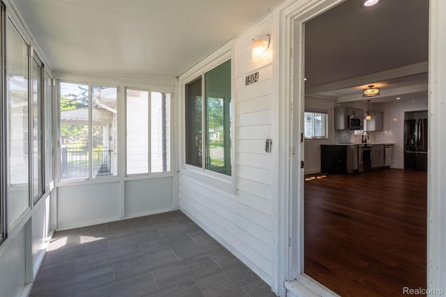 1904 Academy St, House other with 2 bedrooms, 2 bathrooms and null parking in Ferndale MI | Image 6