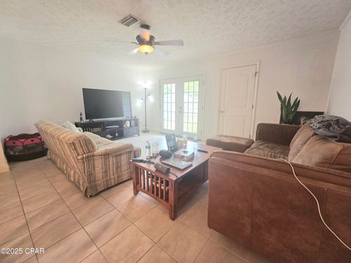 a-1913 Laurel Ave, Panama City, FL, 32405-1505 | Card Image