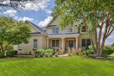 726 Woodbury Court, House other with 5 bedrooms, 3 bathrooms and 3 parking in Sugar Grove IL | Image 1