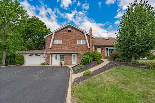 172 Grouse Dr, BATH, PA, 18014-9125 | Card Image