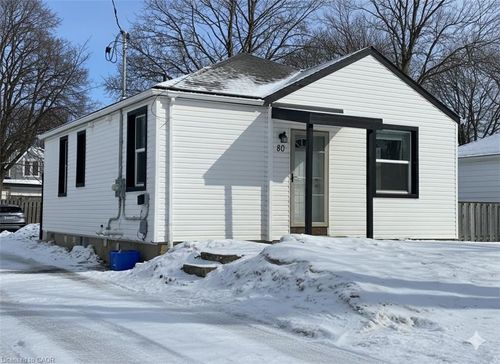 upper-80 Glen Road, Kitchener, ON, N2M3E8 | Card Image