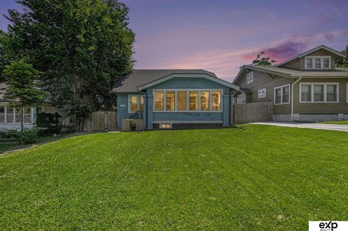 3027 Arcadia Avenue, Omaha, NE, 68111 | Card Image