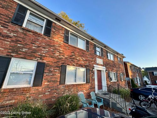 6807 Crestview Dr, Crestwood, KY, 40014-9413 | Card Image