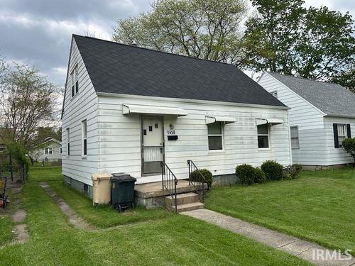 1650 N Brookfield Street, South Bend, IN, 46628-3008 | Card Image