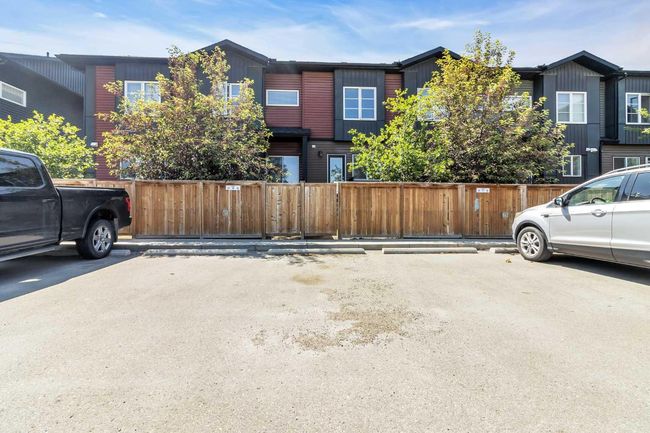 142 Red Embers Gate Ne, Townhouse with 3 bedrooms, 4 bathrooms and 1 parking in Calgary AB | Image 29