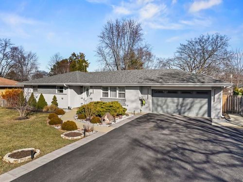 1211 Highland Dr, Prospect Heights, IL, 60070-1017 | Card Image