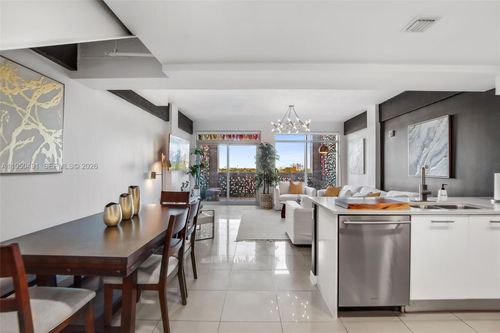 apt-550-3250 Ne 1st Ave, Miami, FL, 33137-4090 | Card Image