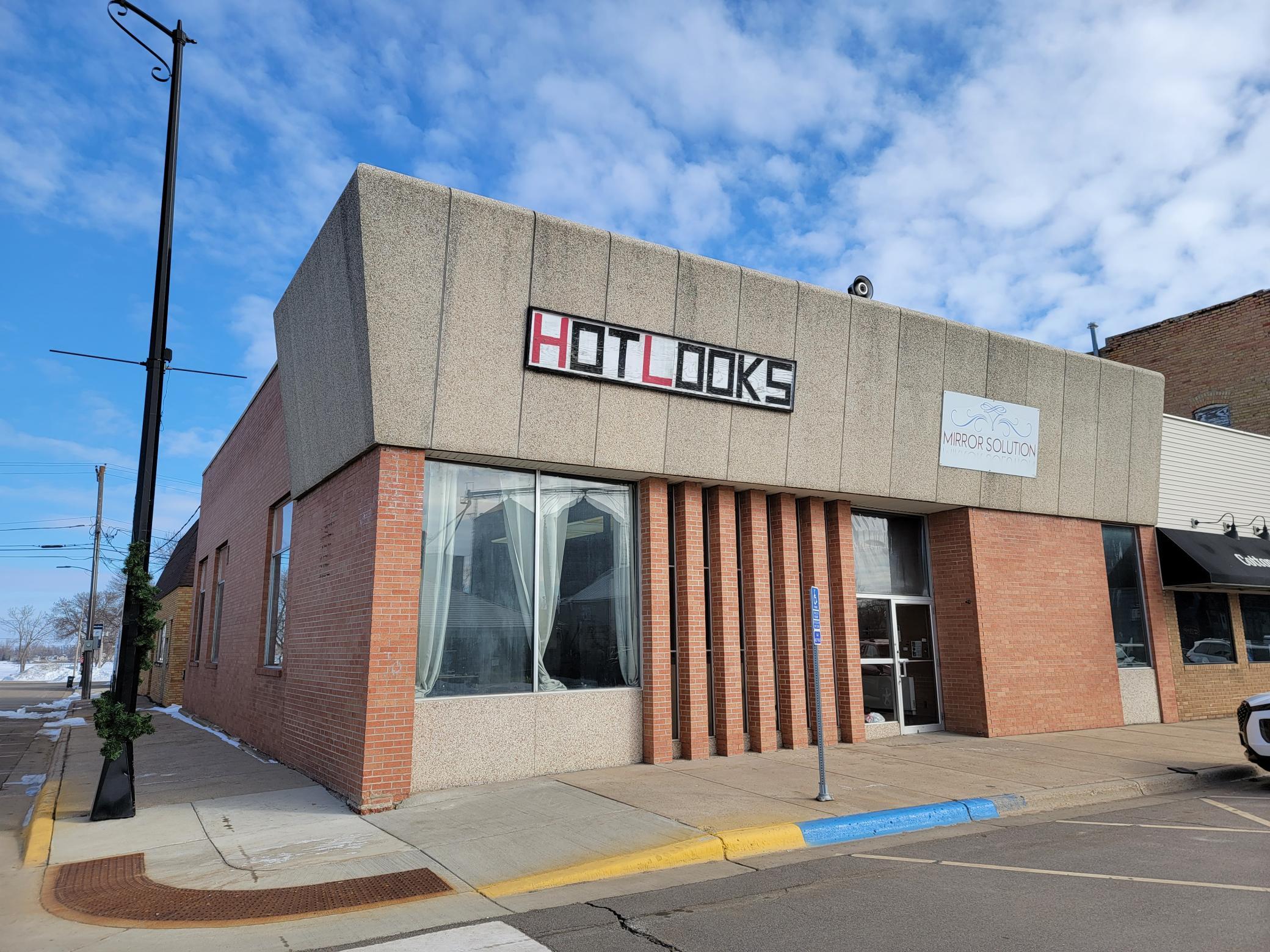Main St, Cottonwood, MN 56229
