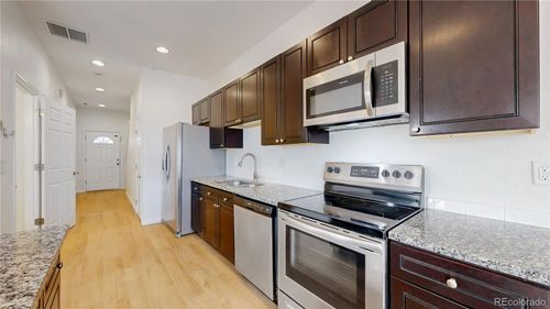 2621 Sable Blvd, Aurora, CO, 80011-2418 | Card Image