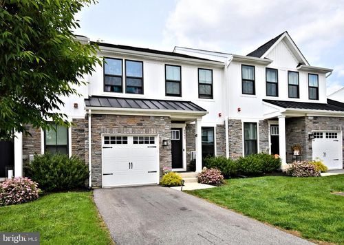 8043 Milltown Cir, CHELTENHAM, PA, 19012 | Card Image