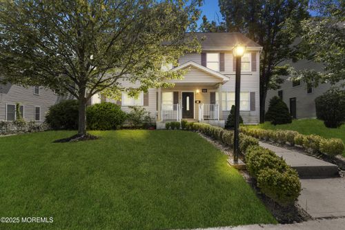 39 Lapsley Ln, Lakewood, NJ, 08701-3158 | Card Image