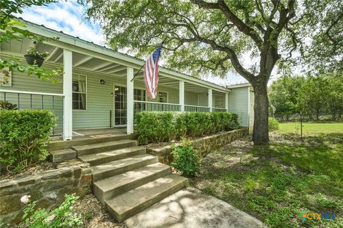 200 Autumn Ridge Dr, Liberty Hill, TX, 78642-5544 | Card Image
