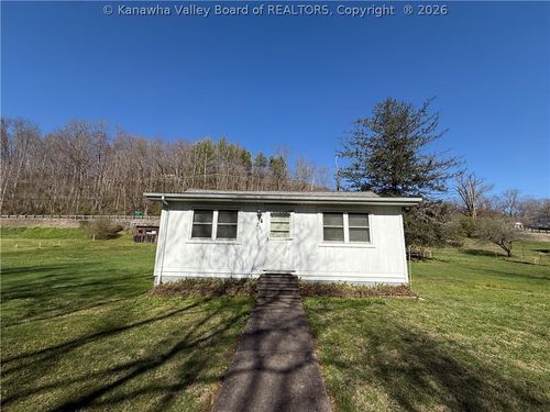 251 River Road, Racine, WV, 25165 | Card Image