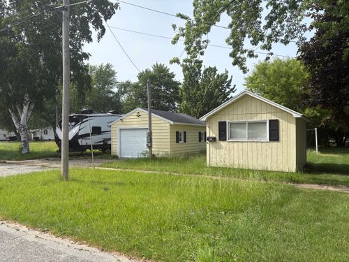 2507 Nelson St, Manistee, MI, 49660-2425 | Card Image