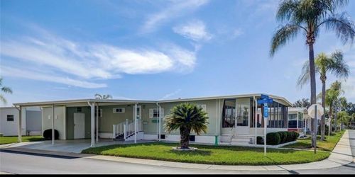 225 Dixie Ln, TARPON SPRINGS, FL, 34689-5001 | Card Image