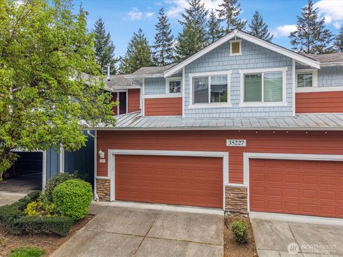 1202-35227 Se Aspen Ln, Snoqualmie, WA, 98065-8970 | Card Image