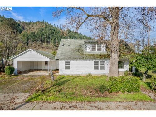 412 Gardner Ave, Drain, OR, 97435-0137 | Card Image
