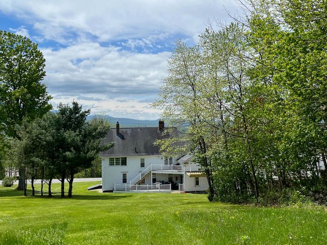 959 Presidential Hwy, House other with 8 bedrooms, 8 bathrooms and null parking in Jefferson NH | Image 14