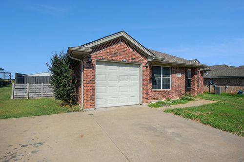 408 Mesquite Dr, Rio Vista, TX, 76093-3428 | Card Image