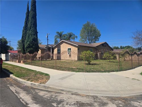 11301 Collett, Granada Hills, CA, 91344 | Card Image