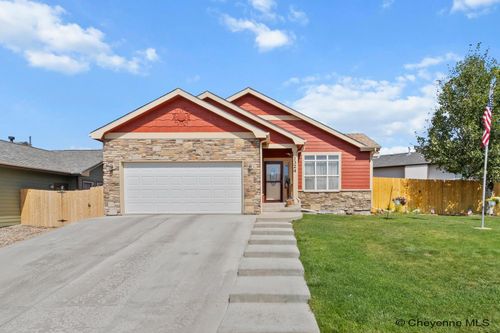 1324 Medley Loop, Cheyenne, WY, 82007-3735 | Card Image