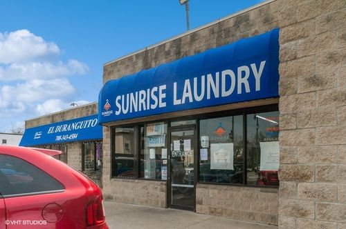 400 Lake St, Maywood, IL, 60153-1630 | Card Image