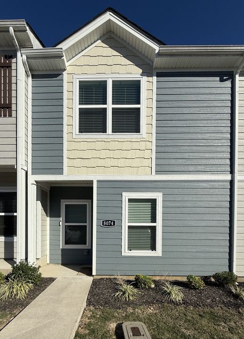 8074 Logan Dr, LA VERGNE, TN, 37086-3489 | Card Image