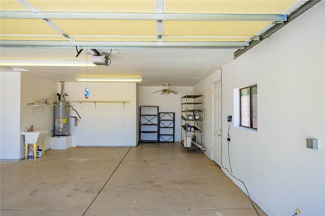 Garage | Image 40
