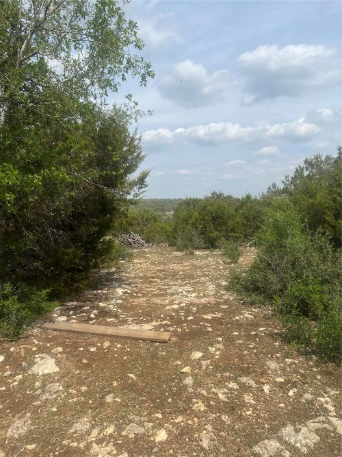 b-701 Grande Street, Driftwood, TX, 78619 | Card Image