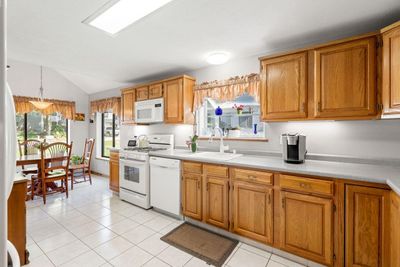 4 Overlook Drive, Condo with 2 bedrooms, 2 bathrooms and null parking in Atkinson NH | Image 3