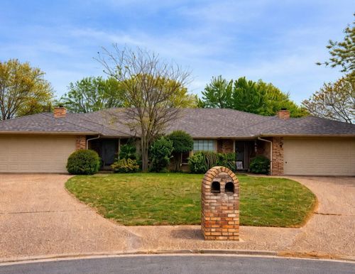 1500 Sharron Ct, Cleburne, TX, 76033-6586 | Card Image