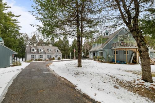 542 Hanson Road, China, ME, 04358 | Card Image