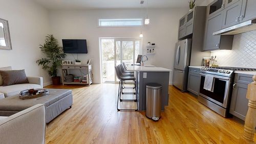 apt-3-126 Princeton St, Boston, MA, 02128-5081 | Card Image