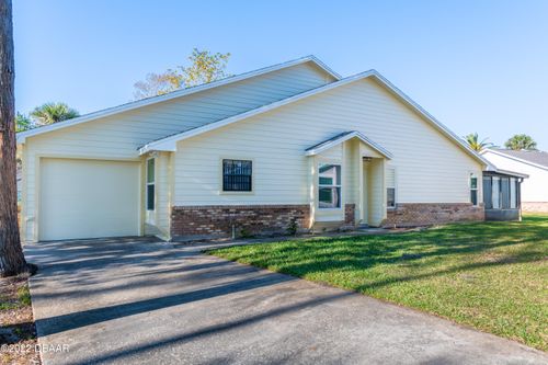 1570-157 Bob White Ct, DAYTONA BEACH, FL, 32119-8300 | Card Image