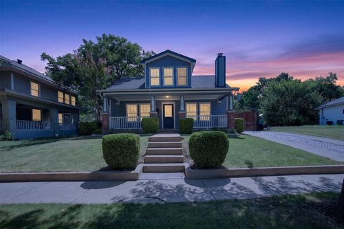 2205 College Ave, Fort Worth, TX, 76110-1951 | Card Image