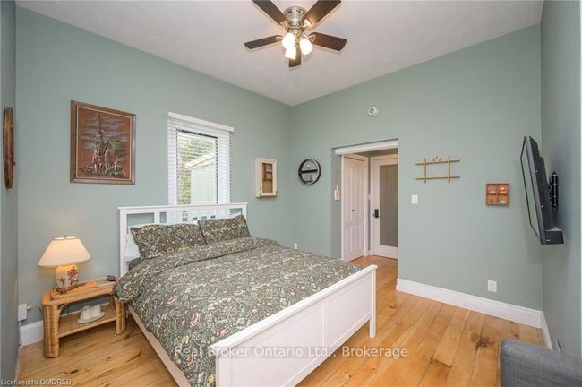 3318 Dundas St, House other with 3 bedrooms, 2 bathrooms and 6 parking in Burlington ON | Image 24
