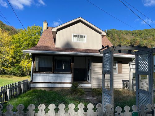 714 Stewartson Rd, Templeton, PA, 16259-2904 | Card Image