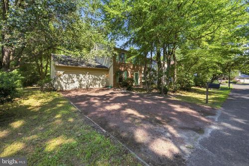 5 Prince Andrew Ct, MARLTON, NJ, 08053-3702 | Card Image