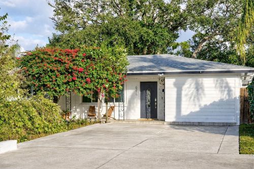 6215 Rodgers Ave, SARASOTA, FL, 34231-5928 | Card Image
