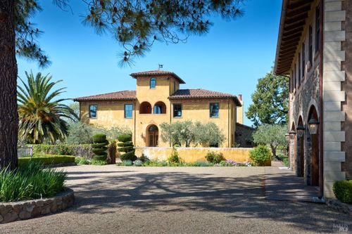 21000 8th St E, Sonoma, CA, 95476-9592 | Card Image