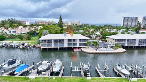 apt-b202-200 N El Mar Dr, Jensen Beach, FL, 34957-2555 | Card Image