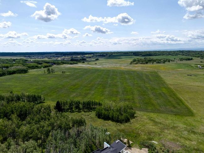 11 Grove Lane, House other with 5 bedrooms, 3 bathrooms and 8 parking in Rocky View County AB | Image 44