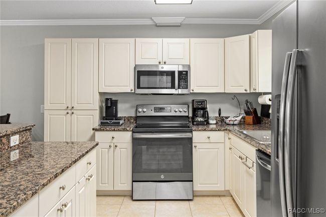 APT-101 - 4450 E Windmill Dr, Condo with 3 bedrooms, 2 bathrooms and null parking in Inverness FL | Image 10