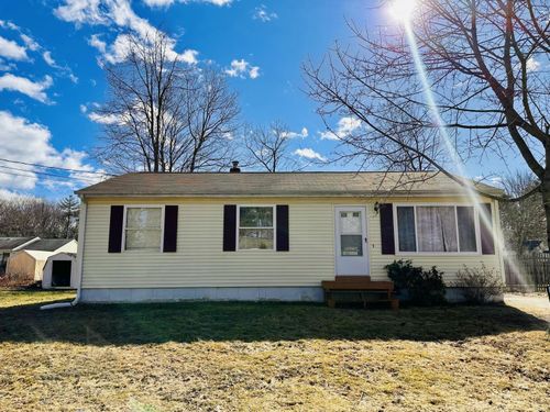 15 Roslin Avenue, Lewiston, ME, 04240 | Card Image